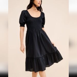 Hill House The Louisa Nap Dress Black Smocked Puff-Sleeve Midi Dress L